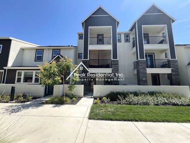 Building Photo - 3069 High Meadow Walk