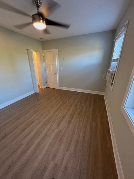 Building Photo - 730 Judson Ave