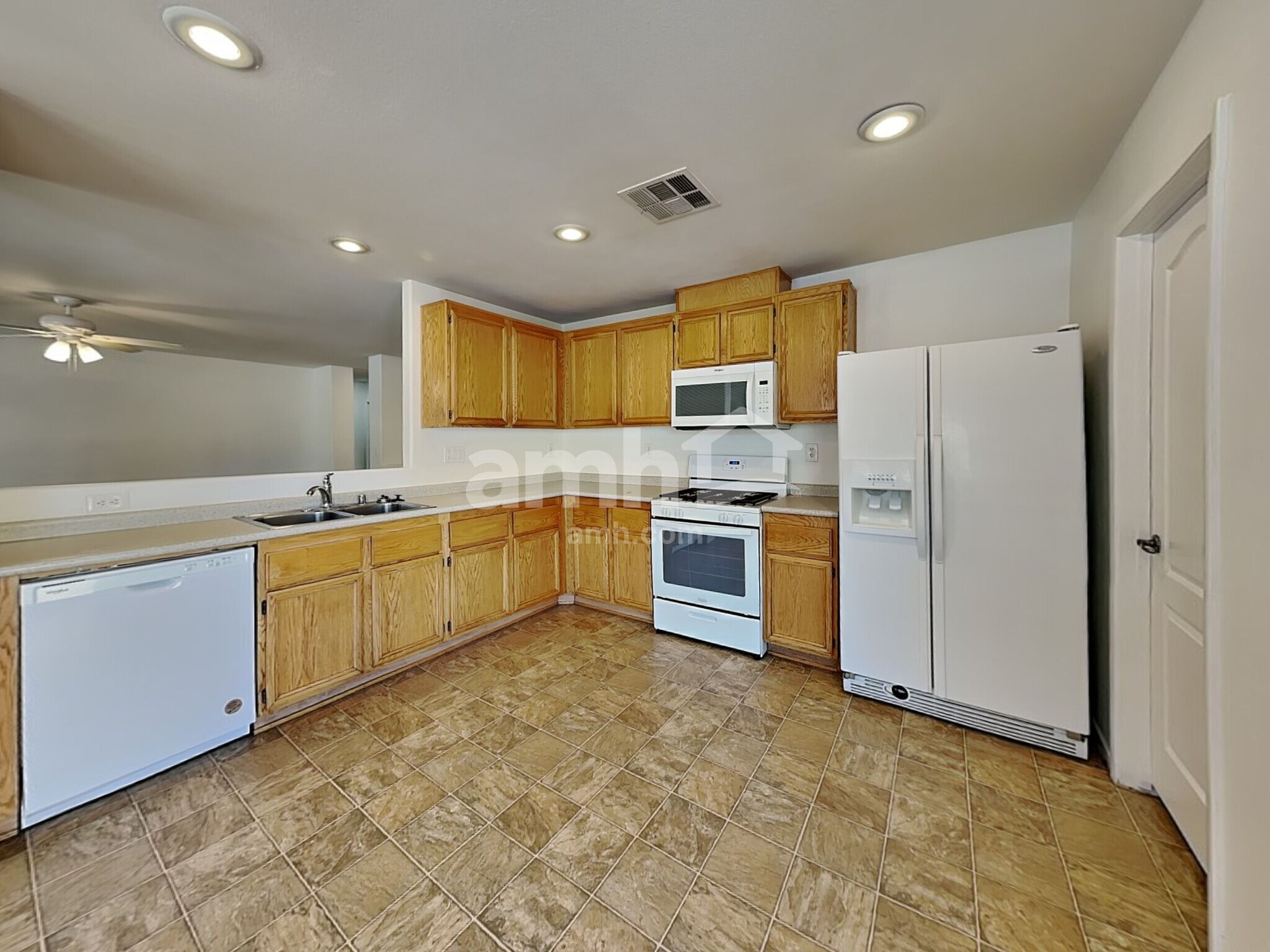 Building Photo - 3408 E Palatine Hills Ave