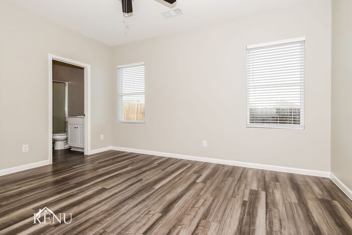 Building Photo - 6108 Harrah Ln