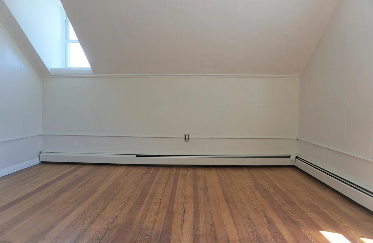 Building Photo - 49 E Transit St