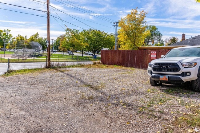 Building Photo - 1241 S 700 E