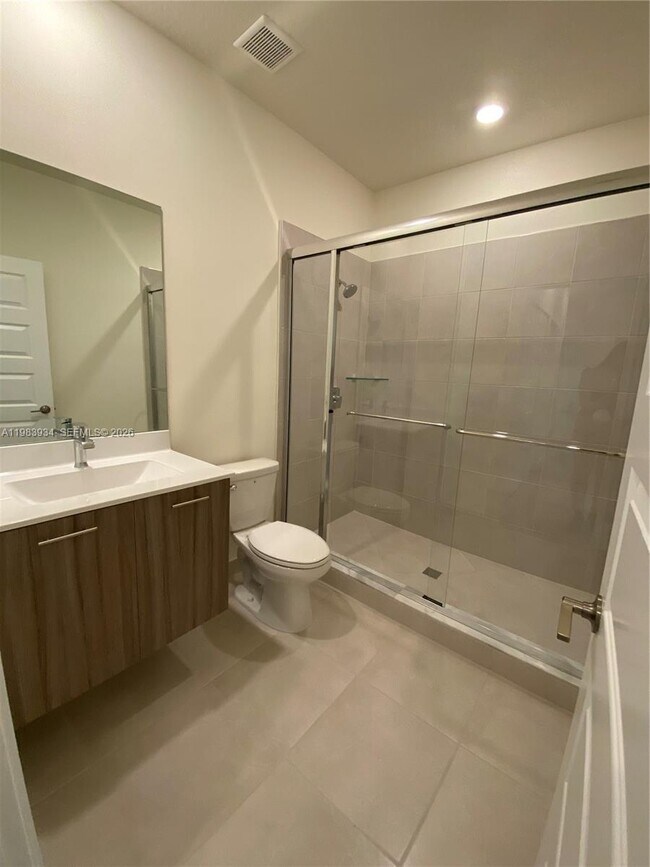 Building Photo - 8379 Central Park Blvd