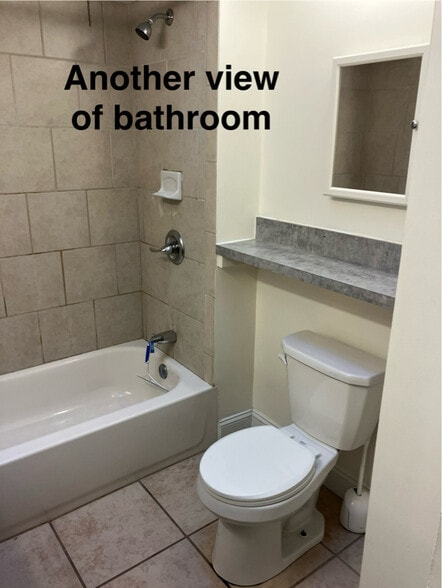 Building Photo - 4020 Loring St