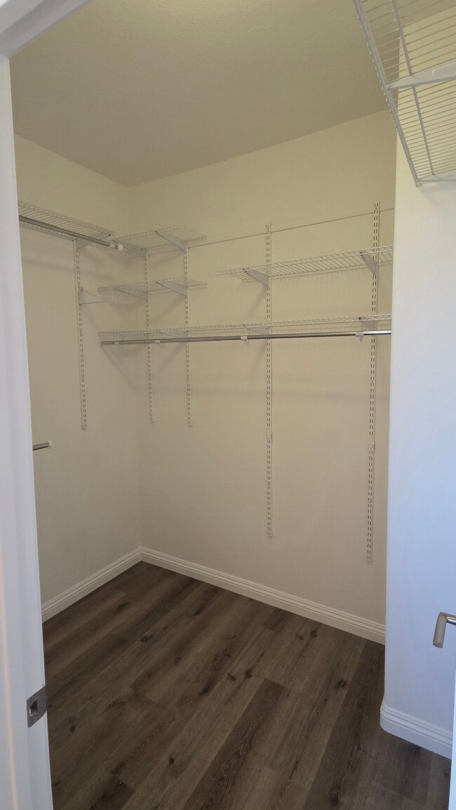 Building Photo - 658 Integrity Point Ave