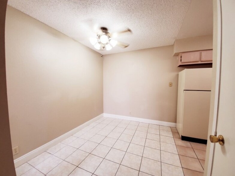 Building Photo - 3151 N Soaring Gulls Dr