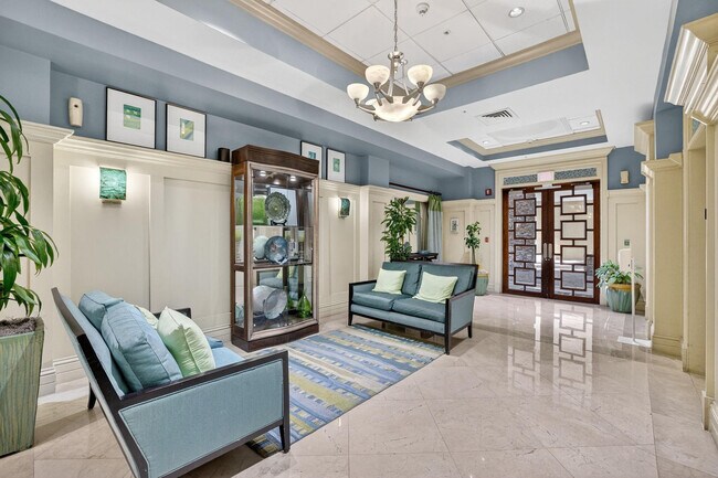 Building Photo - 3020 NE 32nd Ave