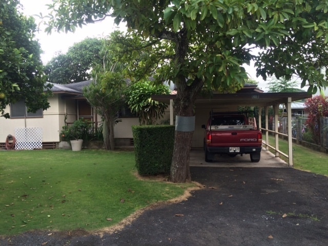 Building Photo - 611 Halela St