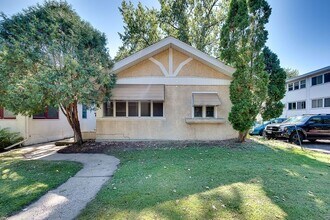 Building Photo - Beautiful 3 Bedroom House close by the  U ...
