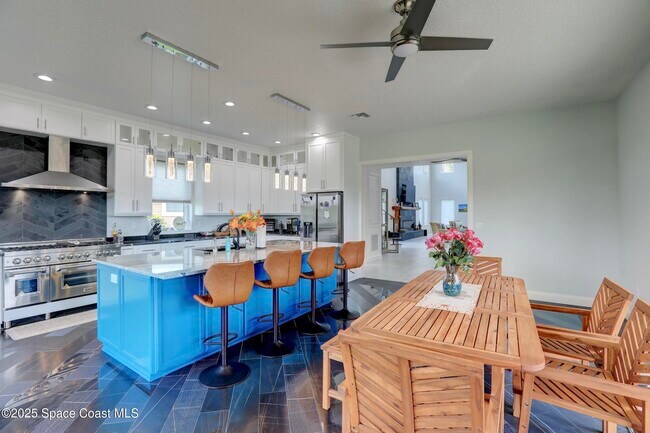 Building Photo - 7785 Grand Oak Cir