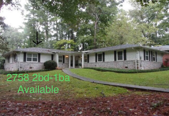 Building Photo - 2758 Amelia Ave