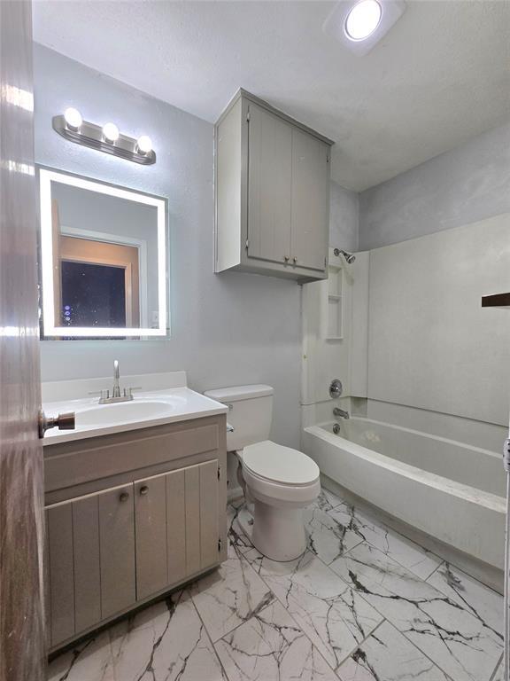 Building Photo - 1417 Hyridge Cir