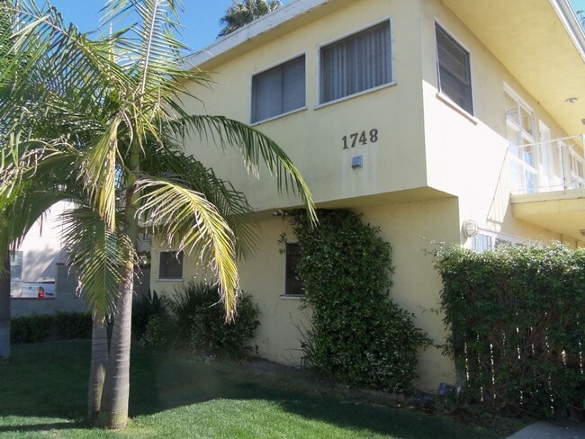 Interior Photo - 1748 18th St