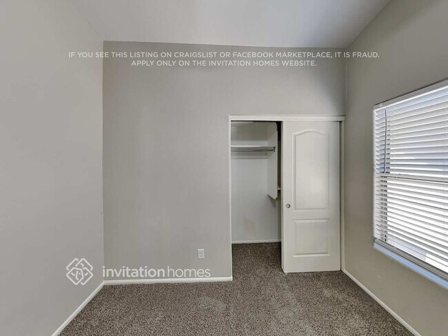 Building Photo - 12319 W Medlock Dr