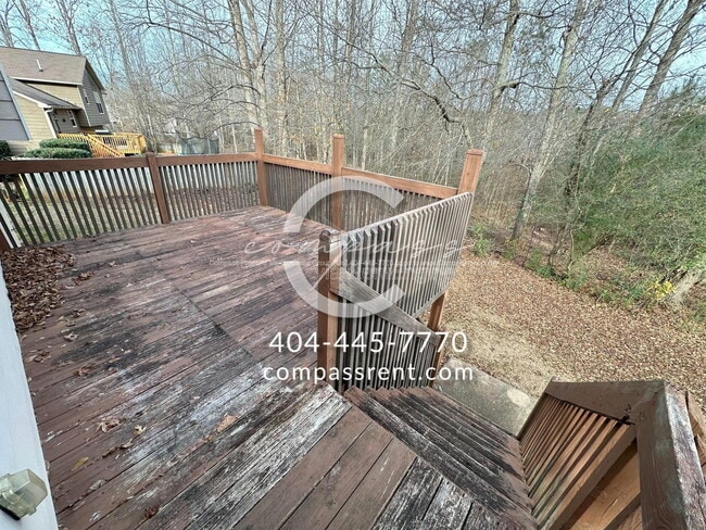 Building Photo - 484 Rustin Dr