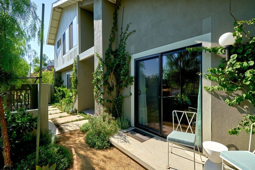 Building Photo - 6435 Innsdale Dr