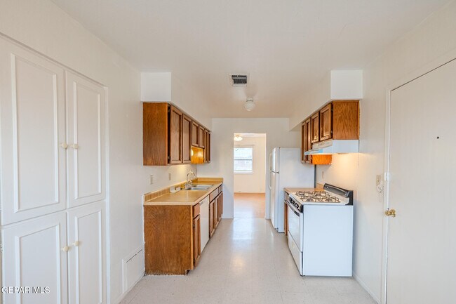 Building Photo - 10724 Onyxstone St