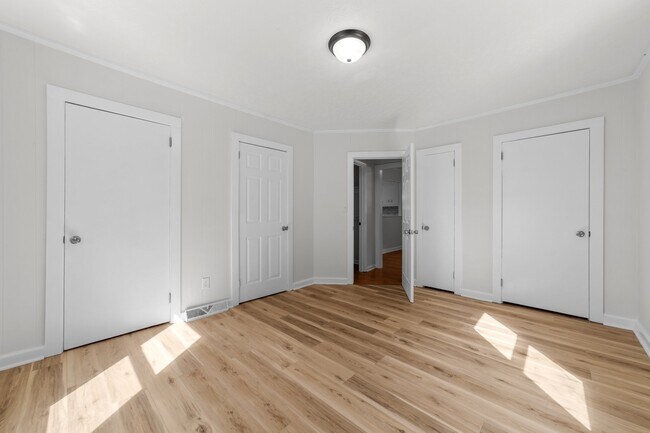 Building Photo - 434 Peachtree St