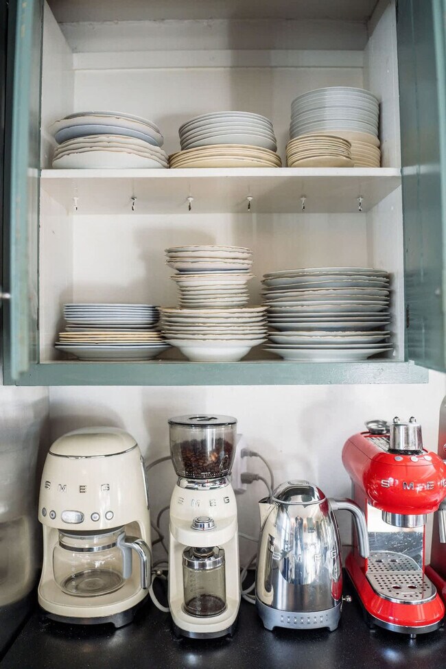 Building Photo - 1357 Canal Rd