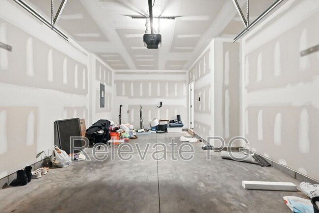 Building Photo - 12308 Wescott Dr