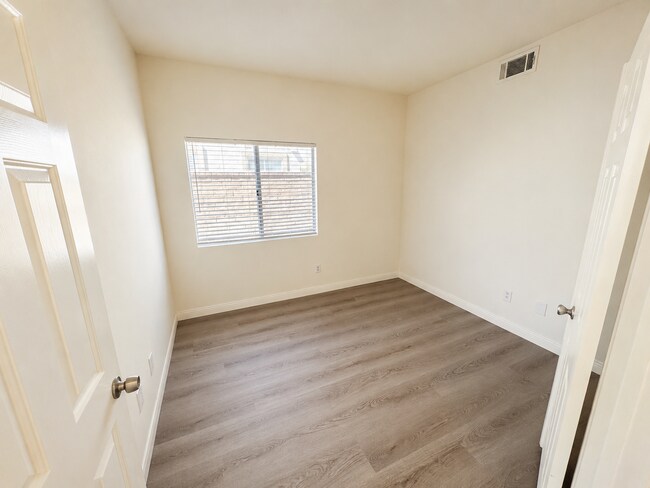 Building Photo - 5178 Corte Vistora