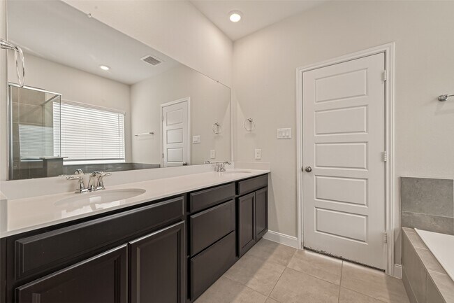 Building Photo - 4231 Reese Ravine Ln