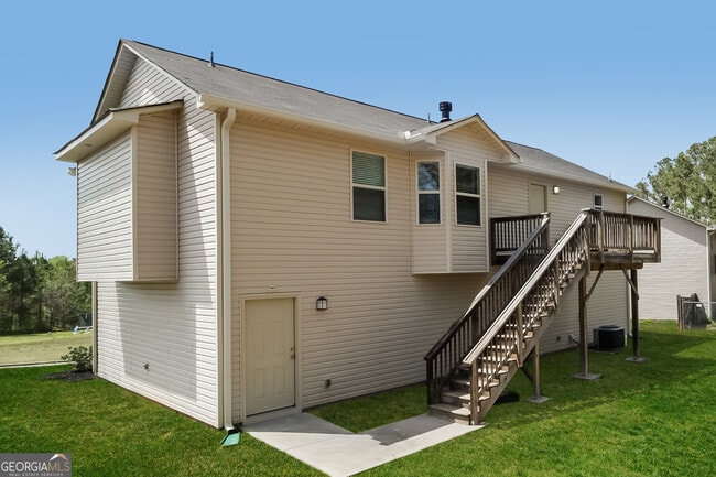 Building Photo - 122 Millstream Dr