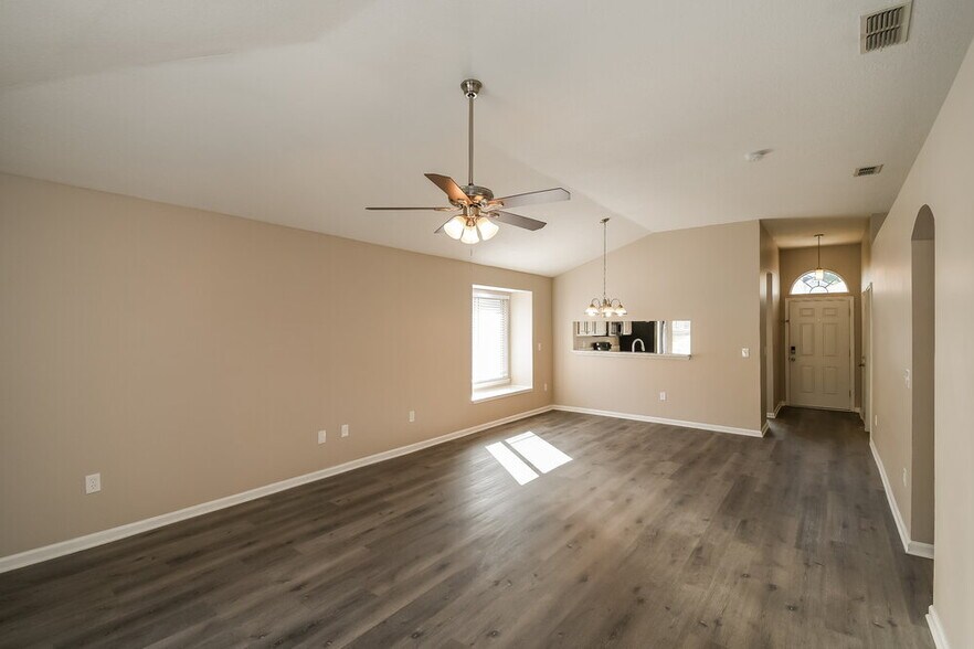 Building Photo - 6322 Morse Oaks Cir