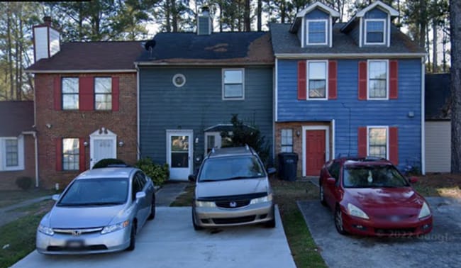 Building Photo - 8267 Canyon Forge Dr