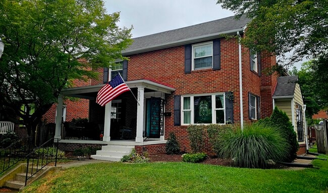 Primary Photo - 503 Fleming Ave