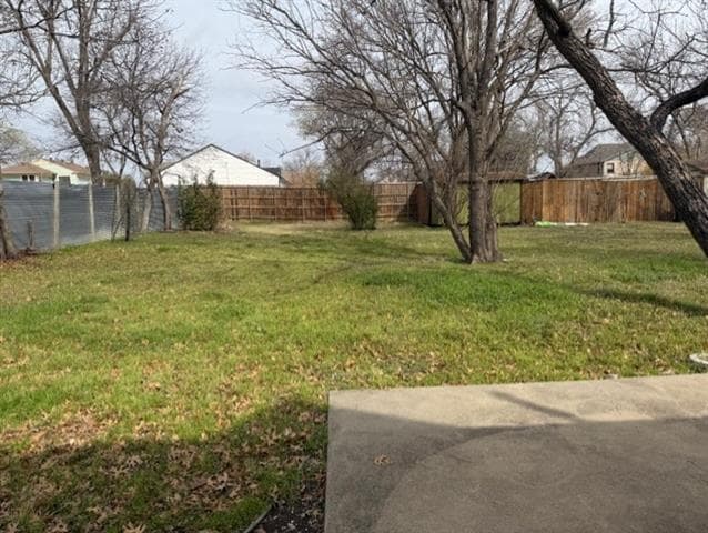 Building Photo - 911 17th St