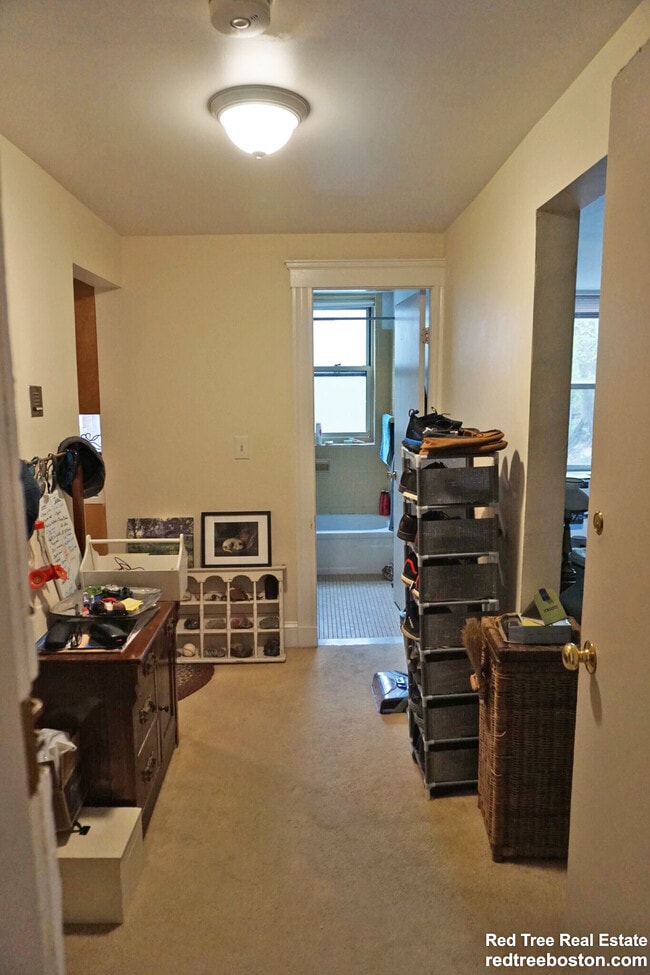 Building Photo - 20 Colborne Rd