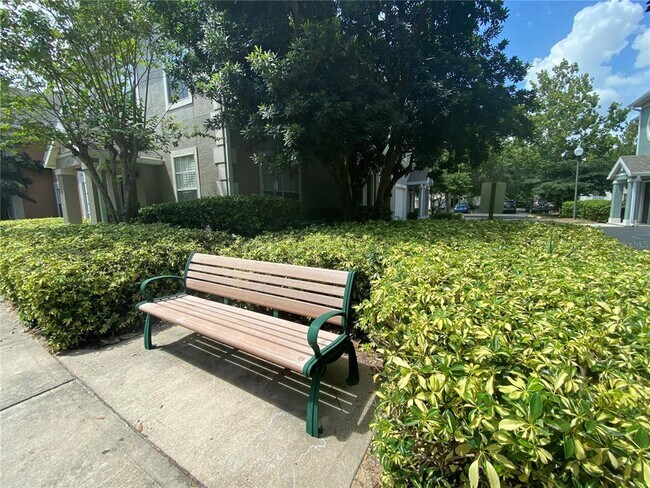 Building Photo - 12843 Madison Pointe Cir