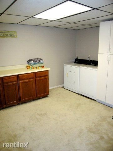 Building Photo - 4 br, 3 bath House - 4910 44th Street