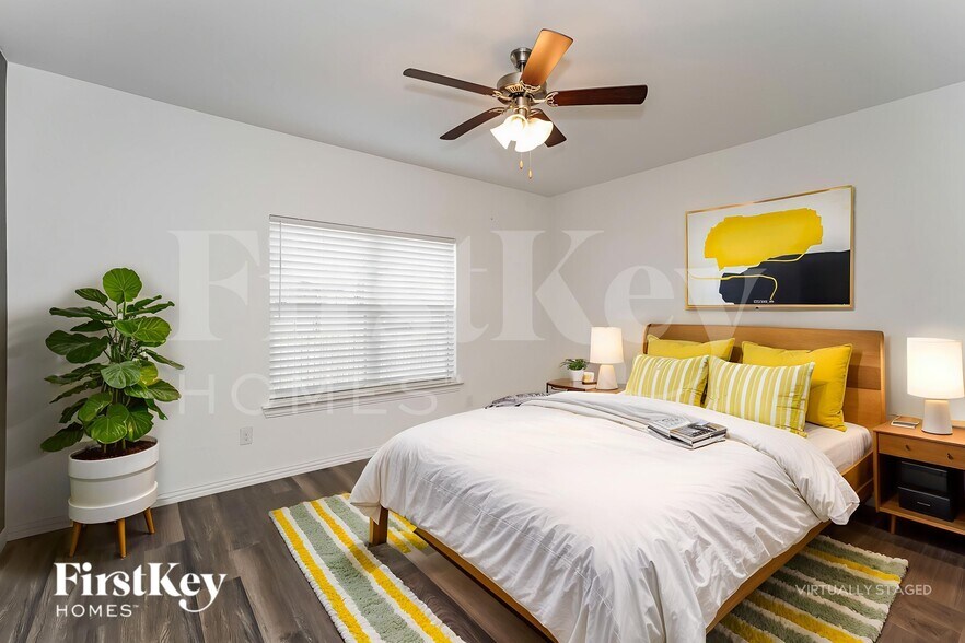 Building Photo - 7308 Parkside Pl Dr