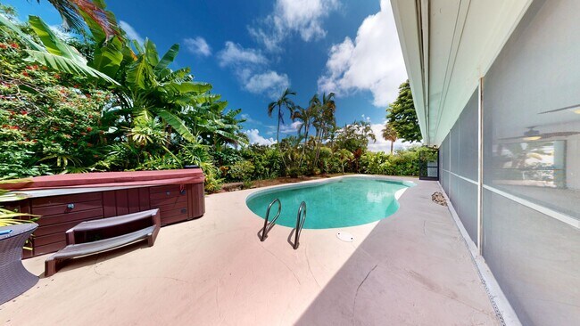 Building Photo - 3BR/ 3BA Pool Home   *Near Burns Rd Aquatic Center & Park * No HOA * 12+ Month Lease Options Avai...