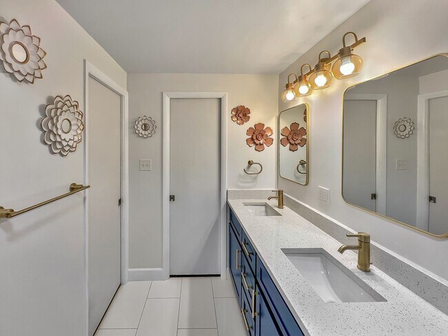 Building Photo - 3506 Lisa Ln