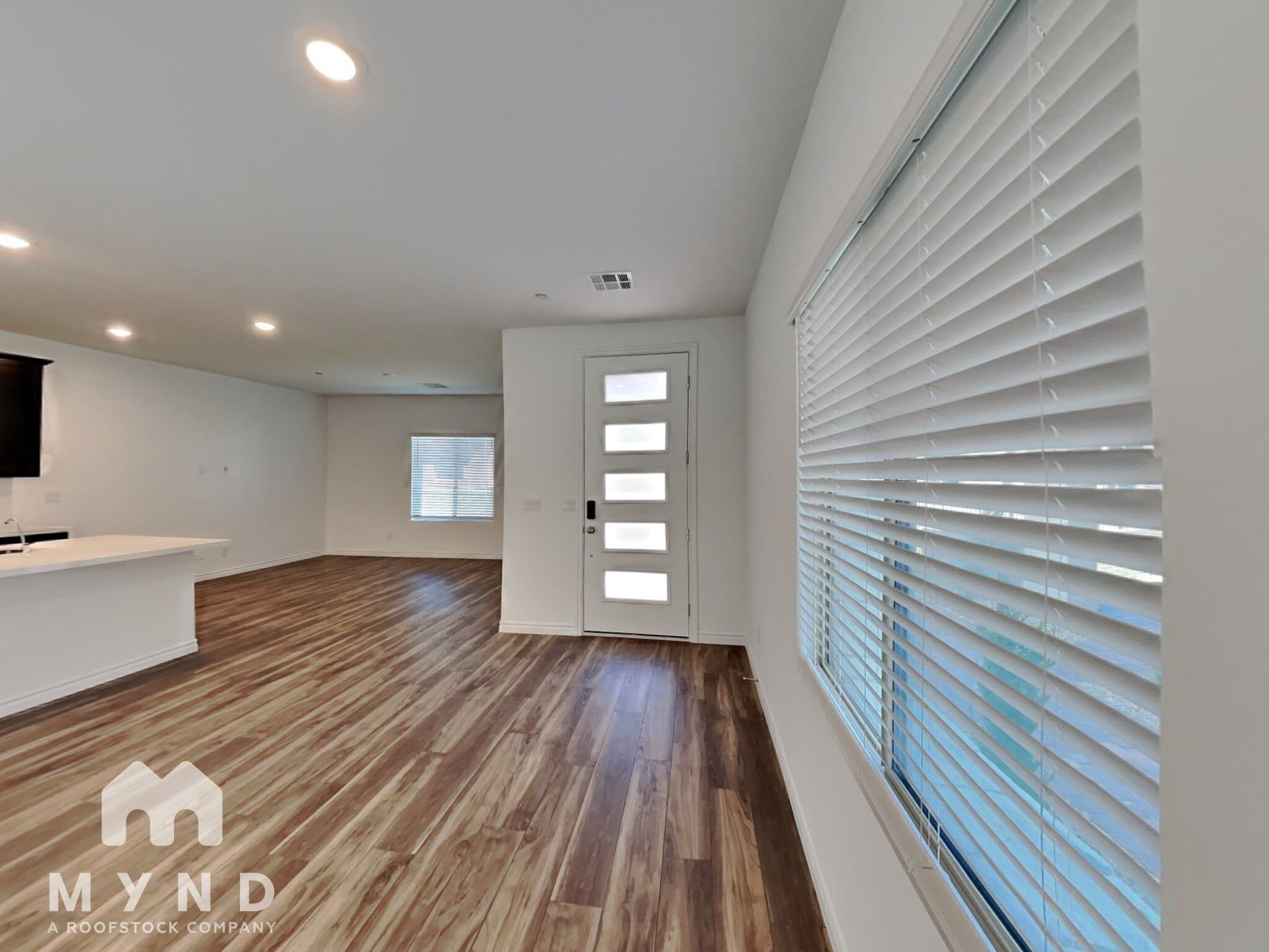Building Photo - 600 Carriage Hill Dr