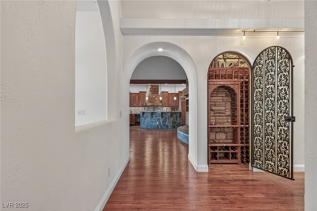 Building Photo - 2 Camino La Venta Ct