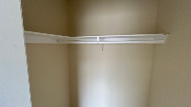 Building Photo - Charming 2-Bedroom Home in Lake Elsinore