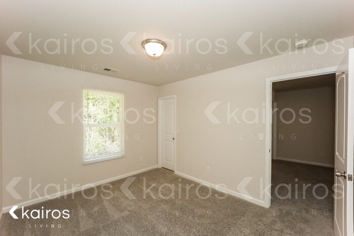 Building Photo - 234 Fox Chase Wy