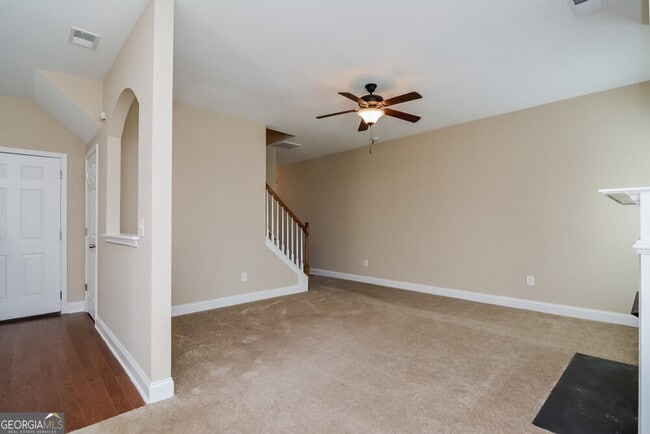 Building Photo - 125 Bethany Manor Dr
