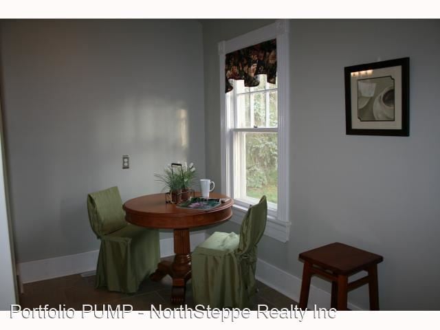 Building Photo - 3 br, 1.5 bath House - 47 Wetmore Road