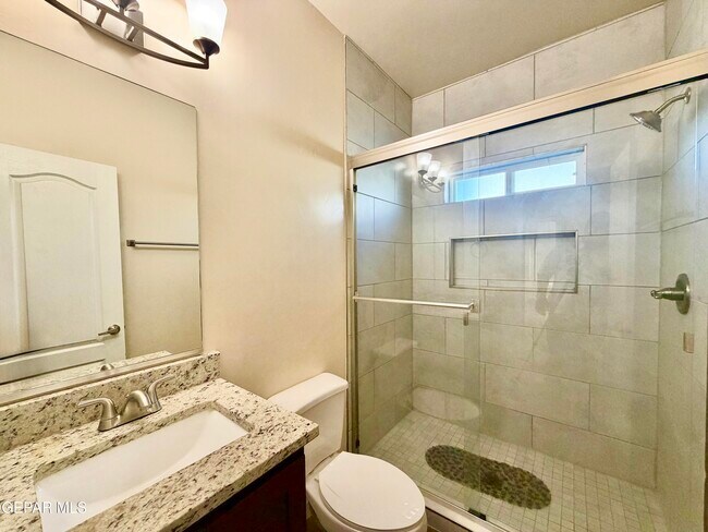 Building Photo - 13873 Sky Harbor Ave