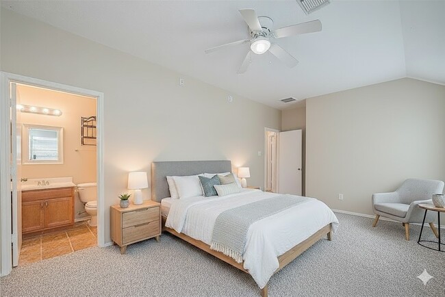 Building Photo - 17026 Cypresswood Glen Tr