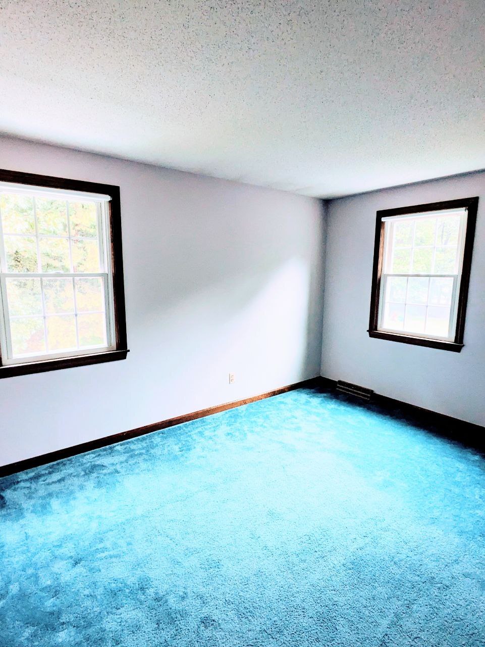 Building Photo - 867 Shaker Rd