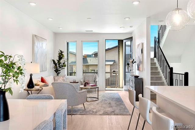 Building Photo - 16 Oneida Ct