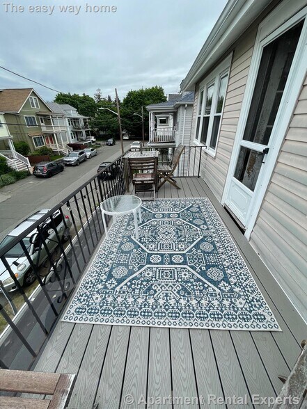 Building Photo - 7 Doble Ave