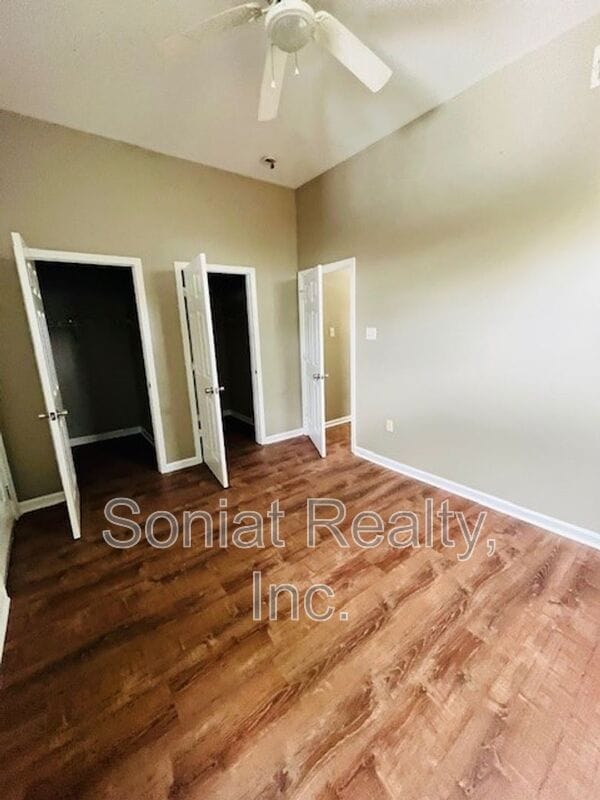 Building Photo - 2645 N Galvez St