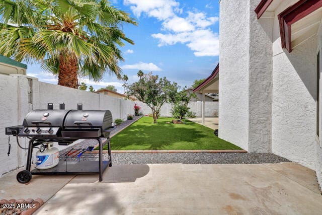 Building Photo - 6216 E Greenway Ln